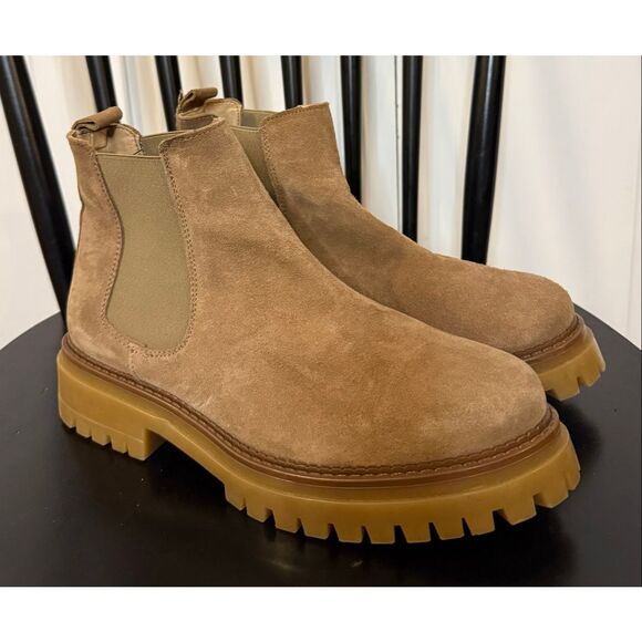 Enzo Tesoti Excellent Condition tan suede Chelsea boots size 40 - Picture 2 of 11
